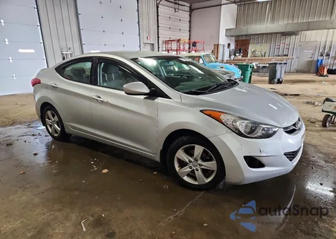 2013 Hyundai Elantra Gls from USA, damaged, VIN KMHDH4AE9DU960889